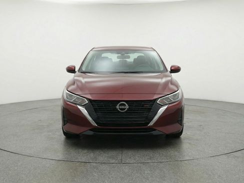 Used 2025 Nissan Sentra SV FWD image 2