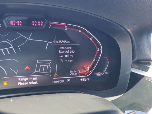 Used 2023 BMW 530i RWD image 11