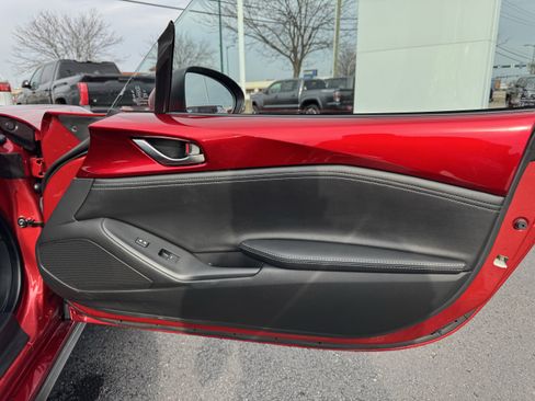 Used 2023 MAZDA MX-5 Miata Grand Touring image 33