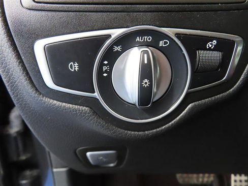 Used 2021 Mercedes-Benz GLC 43 AMG 4MATIC w/ Multimedia Package image 19