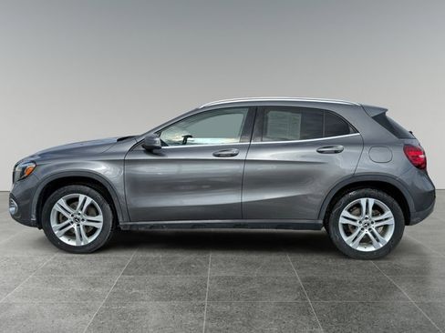Used 2020 Mercedes-Benz GLA 250 4MATIC image 2