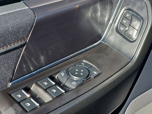 Used 2023 Ford F150 Raptor image 30