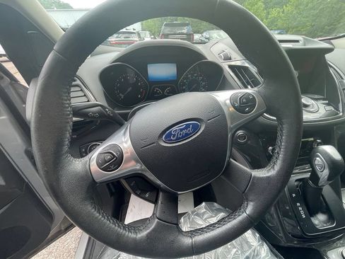 Used 2016 Ford Escape Titanium FWD image 12