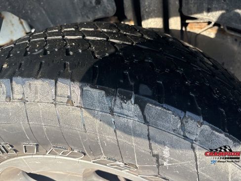 Used 2015 Jeep Wrangler Unlimited Sahara w/ Dual Top Group image 12