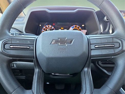 New 2026 Chevrolet Colorado Trail Boss w/ Off-Road Front Bumper Package image 24