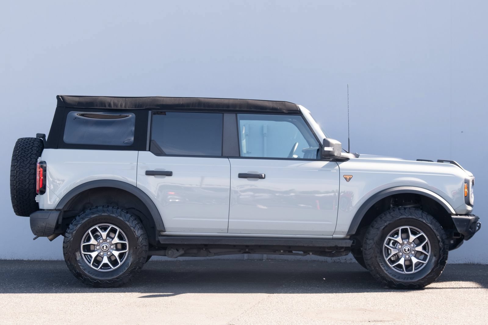 Used 2024 Ford Bronco Badlands AWD/4WD image 28