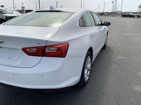 Used 2024 Chevrolet Malibu LT image 14
