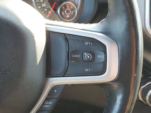 Used 2020 RAM 1500 Big Horn AWD/4WD image 23