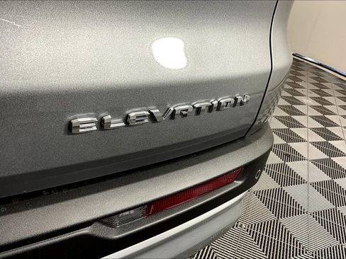New 2026 GMC Acadia Elevation w/ Elevation Premium Package FWD image 10