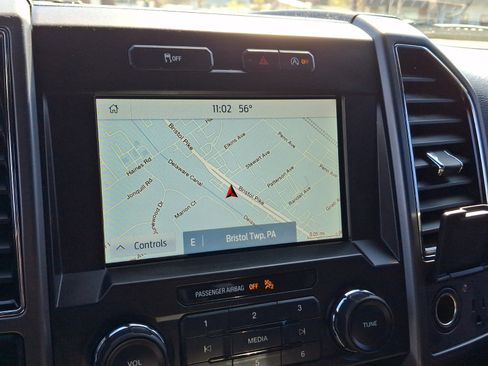 Used 2019 Ford F150 XLT w/ Equipment Group 302A Luxury image 17