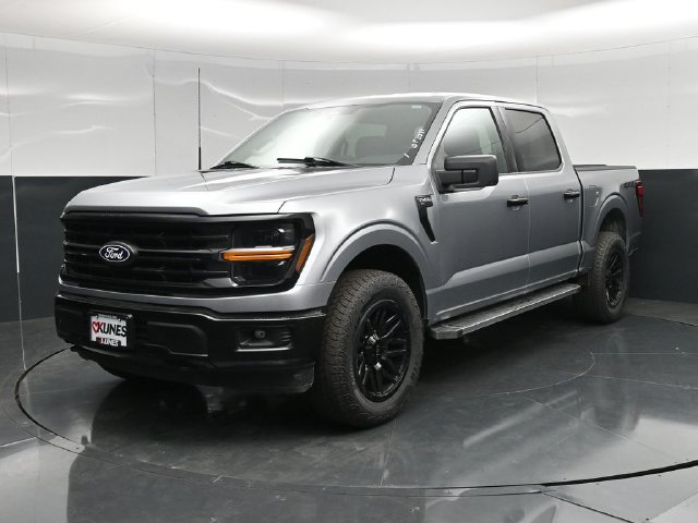 Used 2025 Ford F150 XLT w/ Equipment Group 301A Standard AWD/4WD image 7