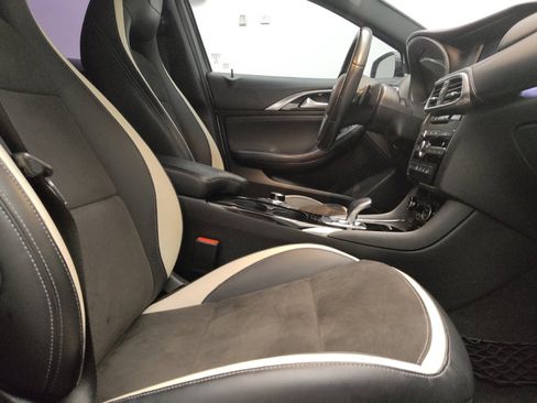 Used 2019 INFINITI QX30 Sport FWD image 21