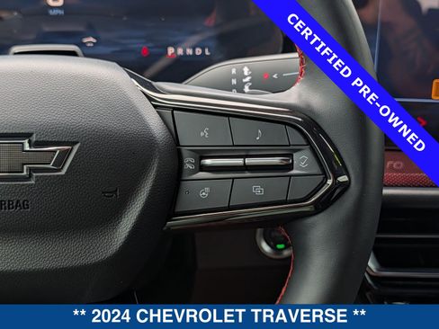 Used 2024 Chevrolet Traverse RS FWD image 31