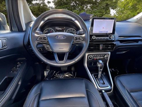 Certified 2020 Ford EcoSport Titanium image 8