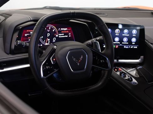 Used 2021 Chevrolet Corvette Stingray Coupe w/ Z51 Performance Package RWD image 20