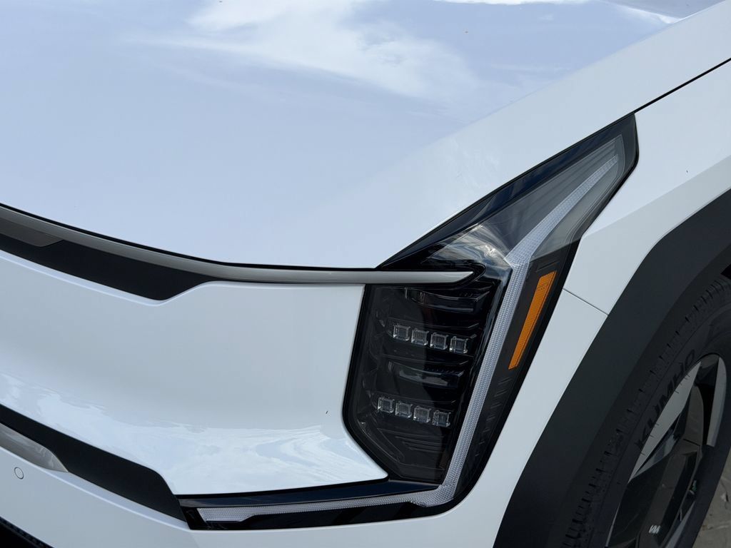 New 2026 Kia EV9 Wind AWD/4WD image 10