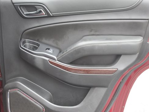 Used 2020 GMC Yukon SLE image 27