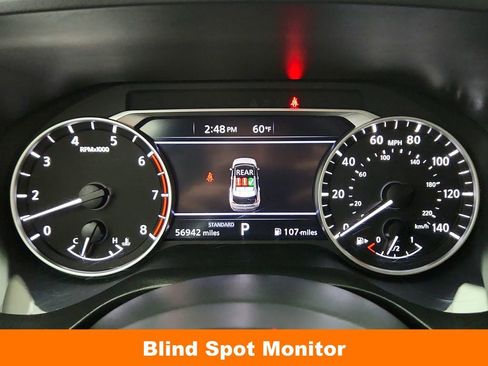 Used 2023 Nissan Rogue SV image 12