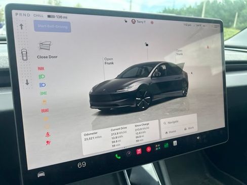 Used 2024 Tesla Model 3 Standard Range RWD image 10