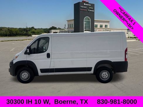 Used 2025 RAM ProMaster 2500 w/ Convenience Group FWD image 1