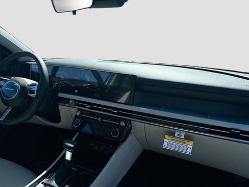New 2026 Hyundai Tucson SEL image 22