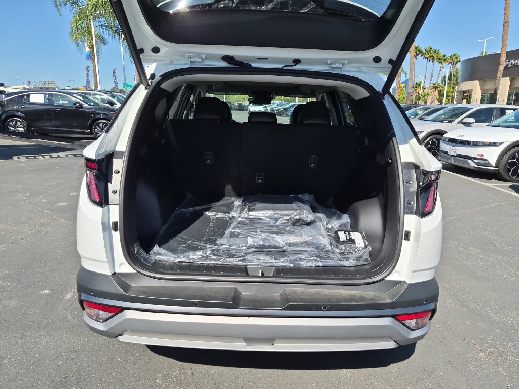 New 2026 Hyundai Tucson Limited FWD image 33