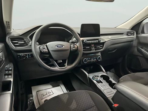 Certified 2024 Ford Escape Active w/ Cold Weather Package FWD image 14