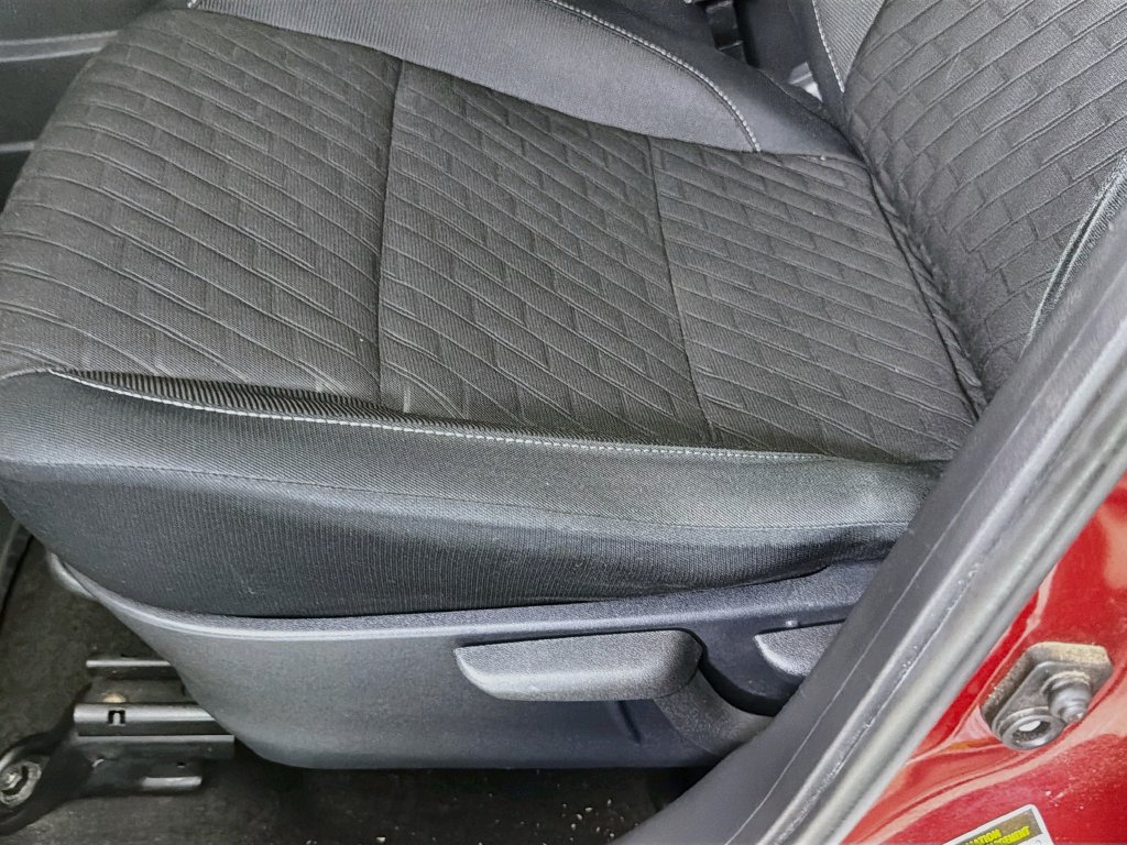 Used 2023 Nissan Kicks SV FWD image 22
