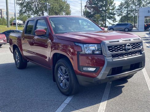 Used 2025 Nissan Frontier SV w/ SV Convenience Package image 5