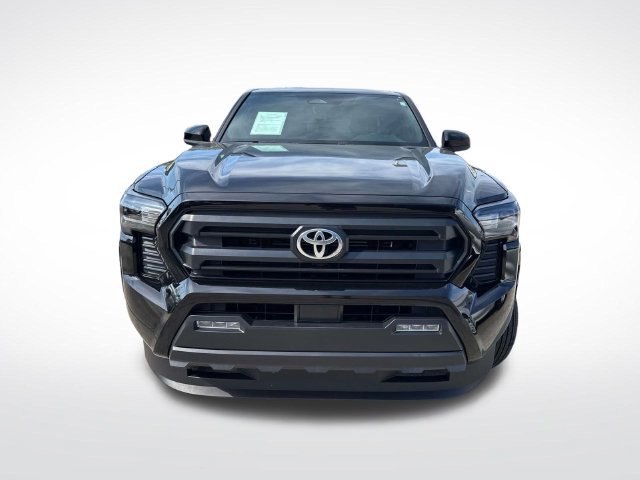 Used 2025 Toyota Tacoma SR5 RWD image 2