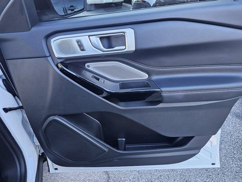 Used 2023 Ford Explorer ST w/ Equipment Group 401A image 26