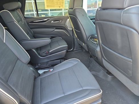 Certified 2023 Cadillac Escalade Sport w/ Touring Package image 11