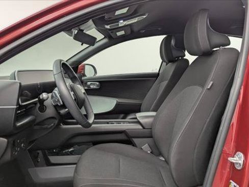 Used 2024 Hyundai Ioniq 6 SE RWD image 14