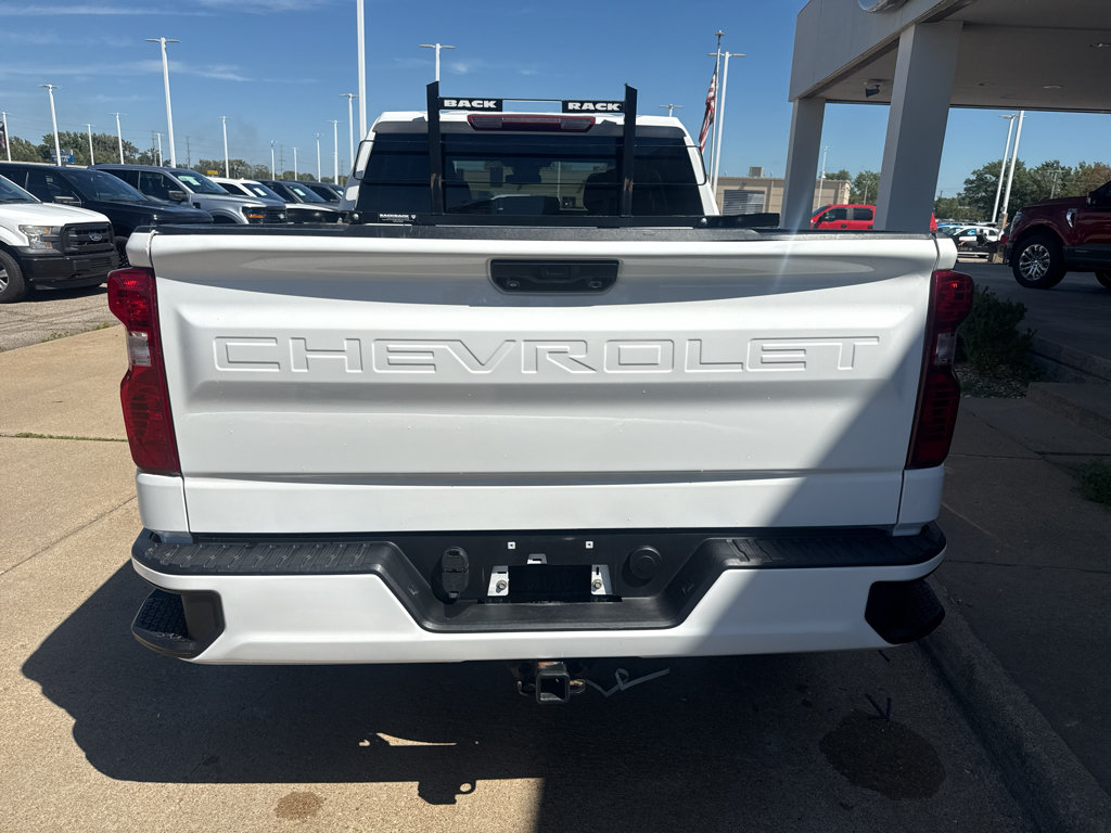 Used 2023 Chevrolet Silverado 1500 Custom AWD/4WD image 7