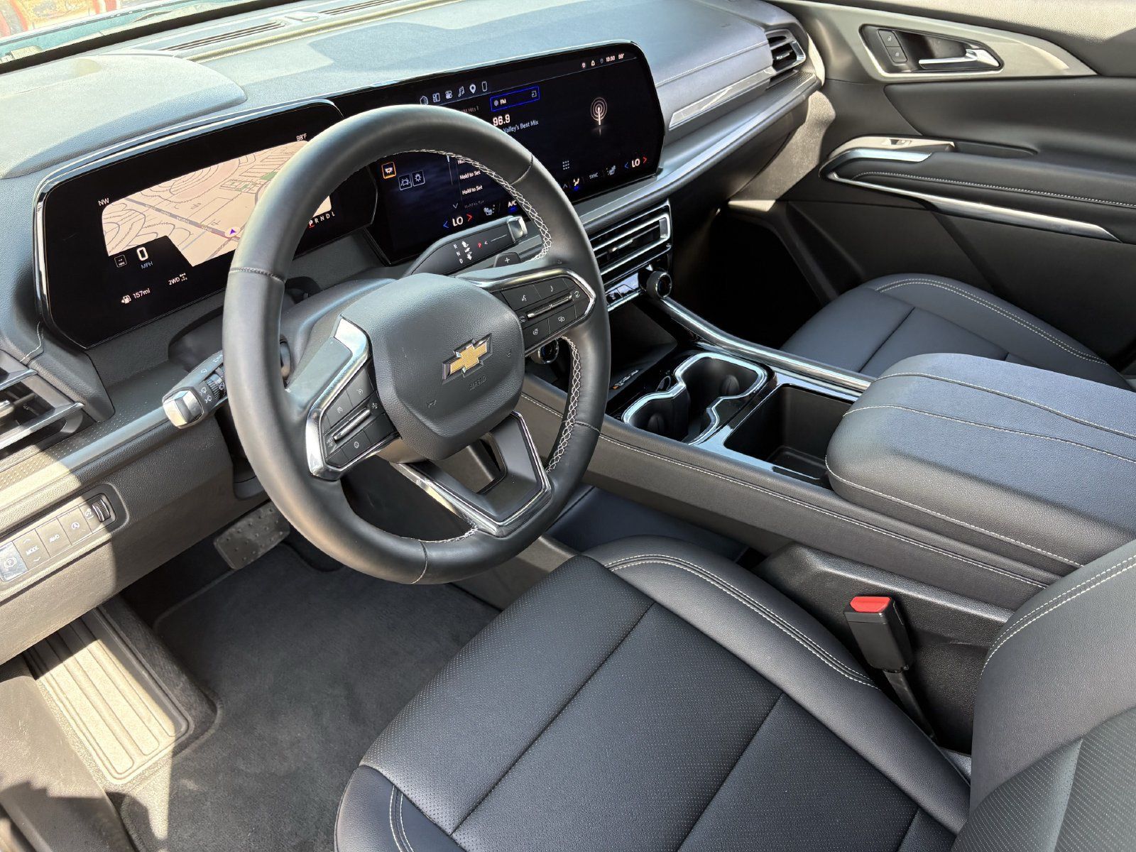 Used 2026 Chevrolet Traverse LT AWD/4WD image 23