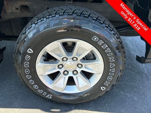 Used 2020 Chevrolet Silverado 1500 LT image 25