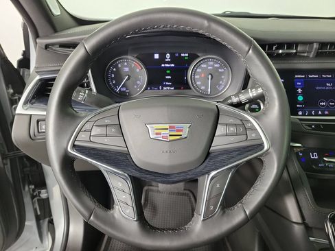 Certified 2024 Cadillac XT5 Premium Luxury w/ Technology Package FWD image 21