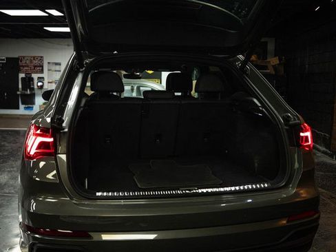Used 2023 Audi Q3 2.0T Premium AWD/4WD image 7