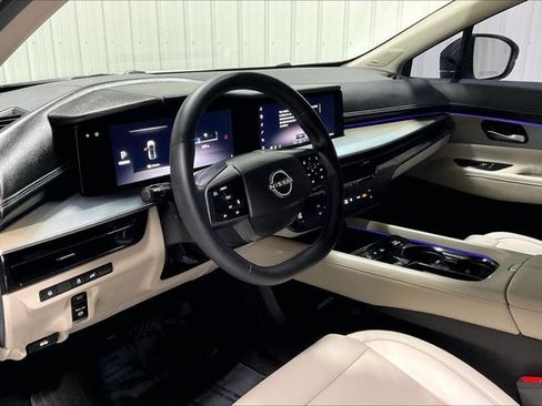 Used 2025 Nissan Murano SL w/ Cargo Package AWD/4WD image 14