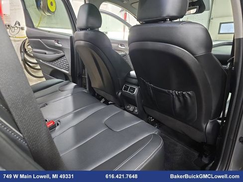 Used 2023 Hyundai Santa Fe Limited image 11