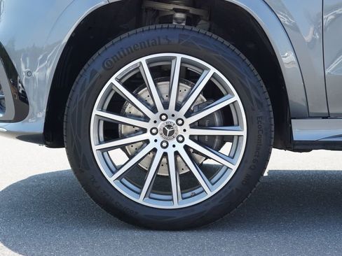 Certified 2025 Mercedes-Benz GLS 450 4MATIC image 9
