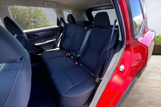 Certified 2026 Nissan Rogue S FWD image 22