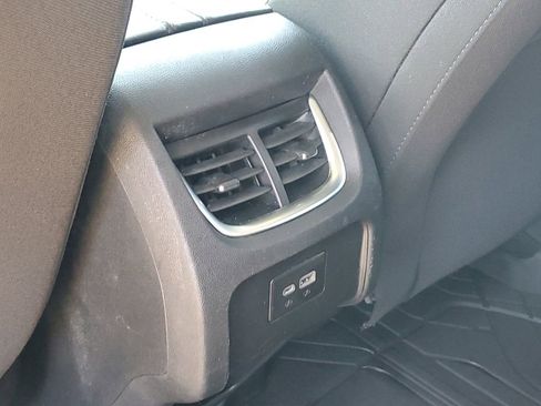 Certified 2022 Chevrolet Blazer LT w/ LPO, Floor Liner Package FWD image 32
