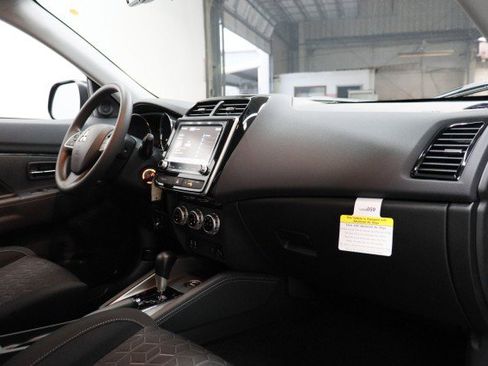 New 2026 Mitsubishi Outlander Sport ES image 17