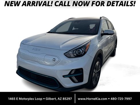 Certified 2022 Kia Niro EX image 1