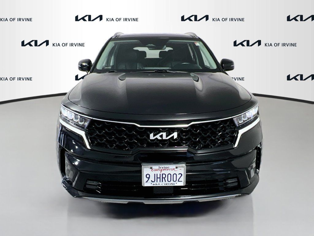 Certified 2023 Kia Sorento EX w/ Panoramic Sunroof Package FWD image 2
