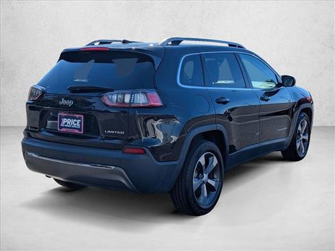 Used 2019 Jeep Cherokee Limited image 5