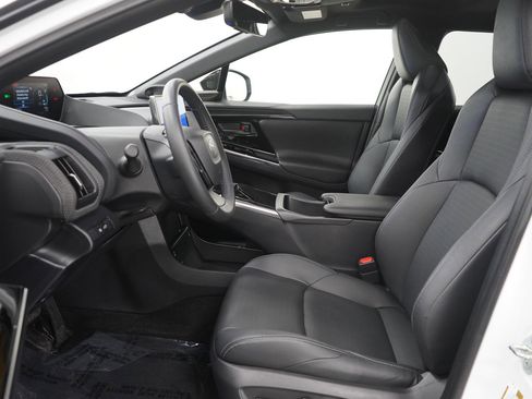 Used 2023 Toyota bZ4X Limited image 15