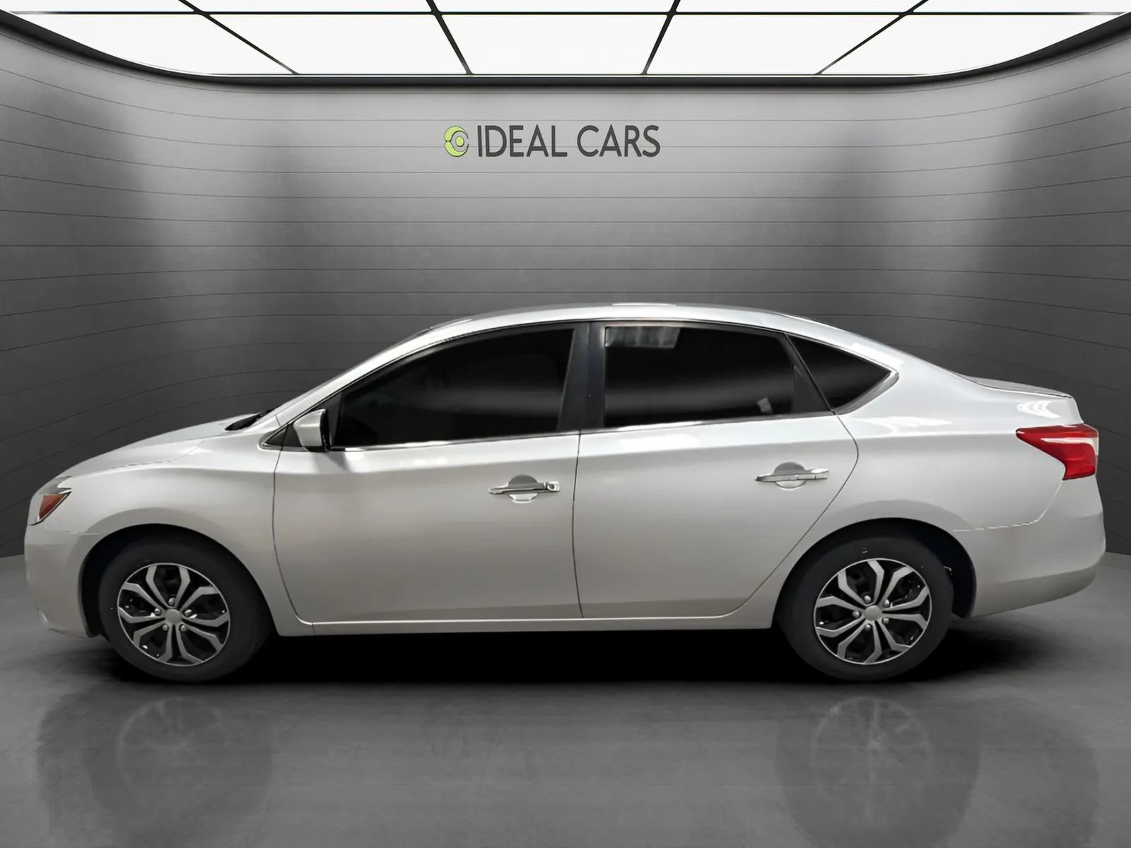 Used 2018 Nissan Sentra S FWD image 8