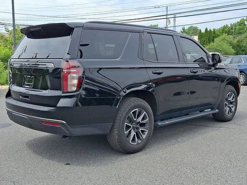Certified 2022 Chevrolet Tahoe Z71 w/ Luxury Package AWD/4WD image 6